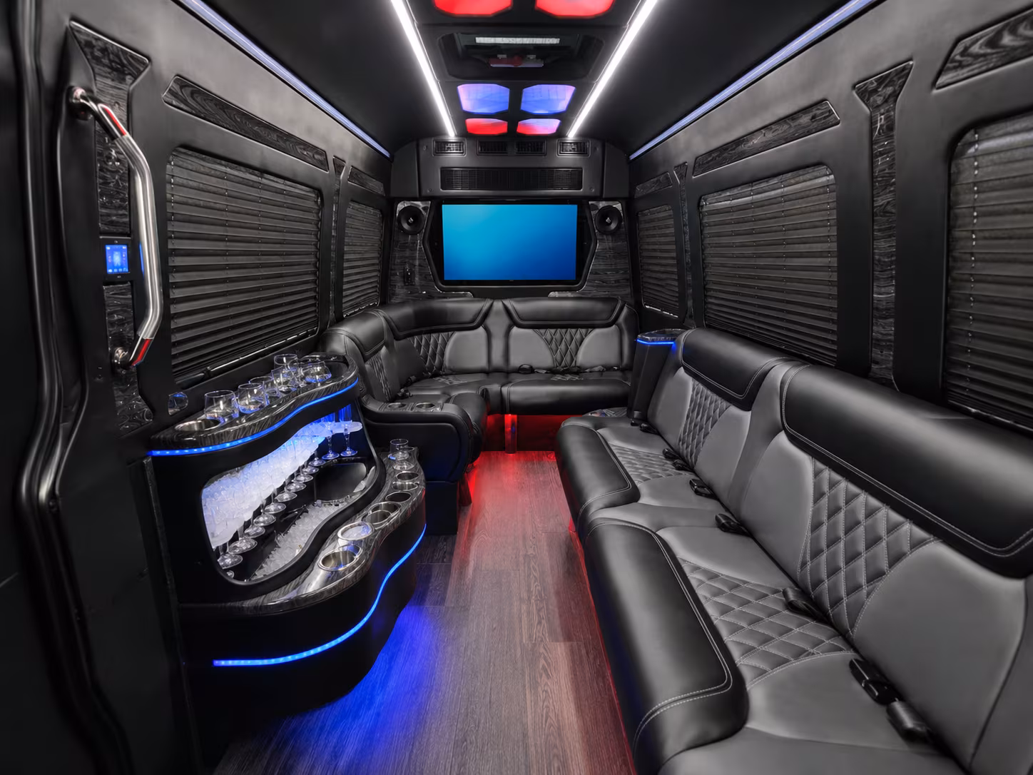 with roswellcharterbusservices com you can set up flexible shuttle schedules for hybrid teams in roswell